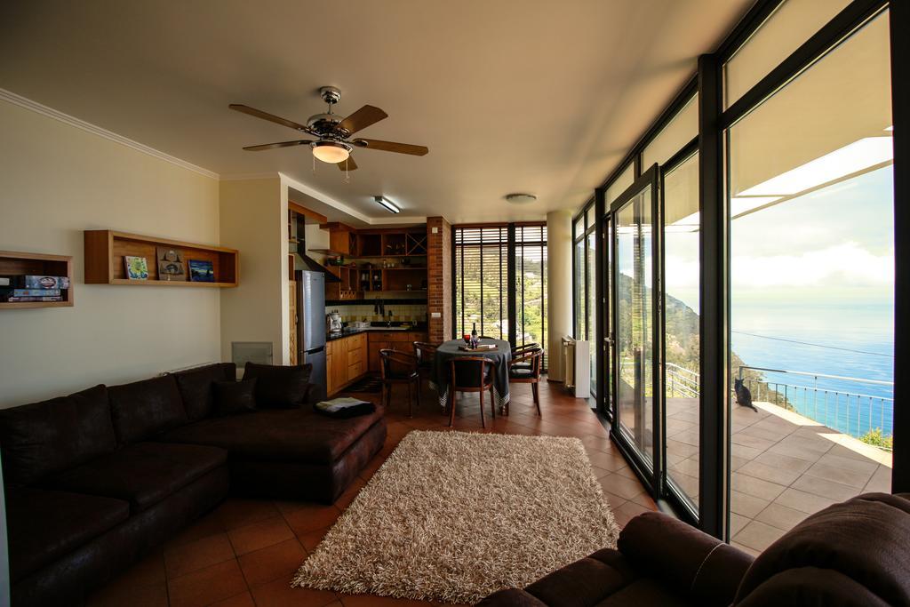 Cottage Ocean View Порту-Моніш Екстер'єр фото