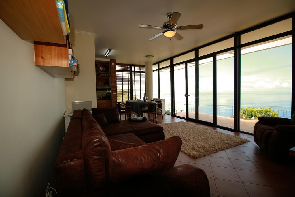 Cottage Ocean View Порту-Моніш Екстер'єр фото
